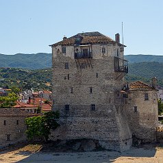 Урануполи ни изпраща